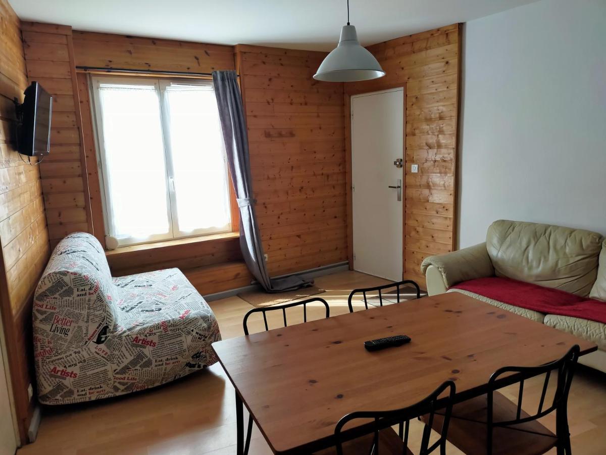 Agreable Appartement De 48 M² En Rdc La Bourboule Exterior photo